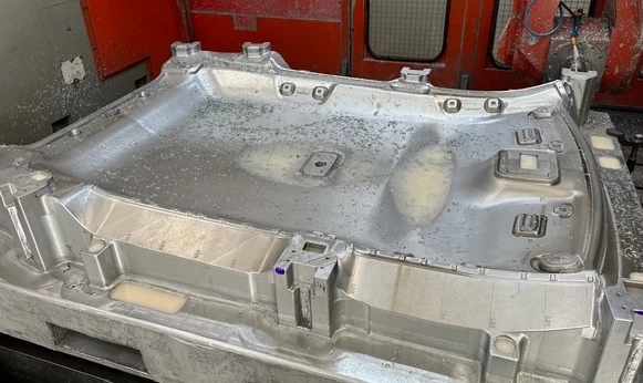 Tecnologia CNC para uniformidade em termoformados